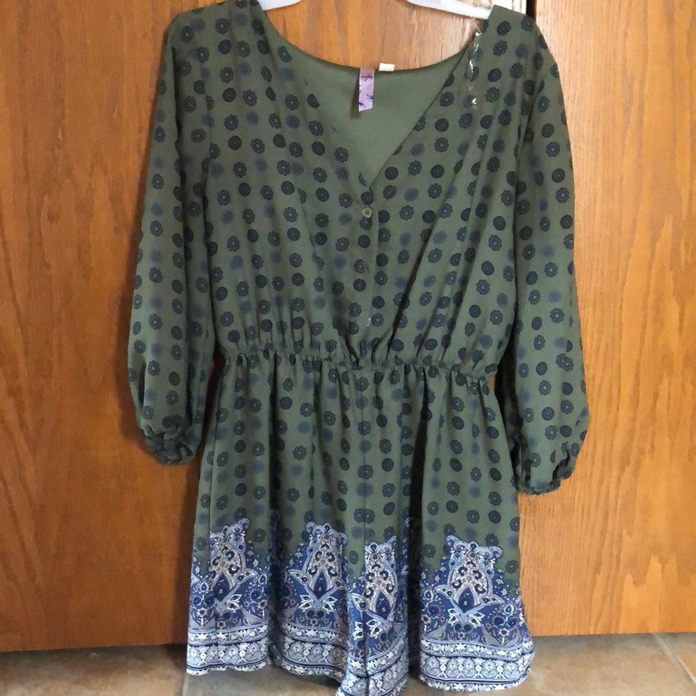 Long sleeve, shorts romper.